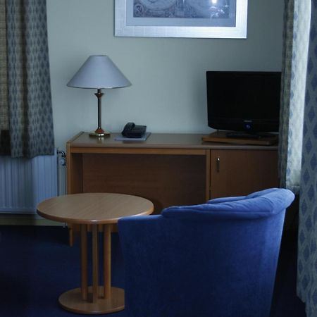 Hotel & Appartementen Royal Sas van Gent Exteriör bild