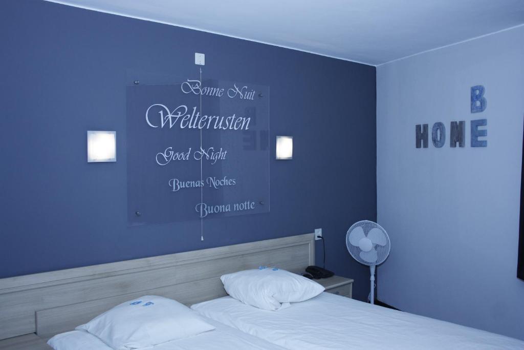 Hotel & Appartementen Royal Sas van Gent Rum bild
