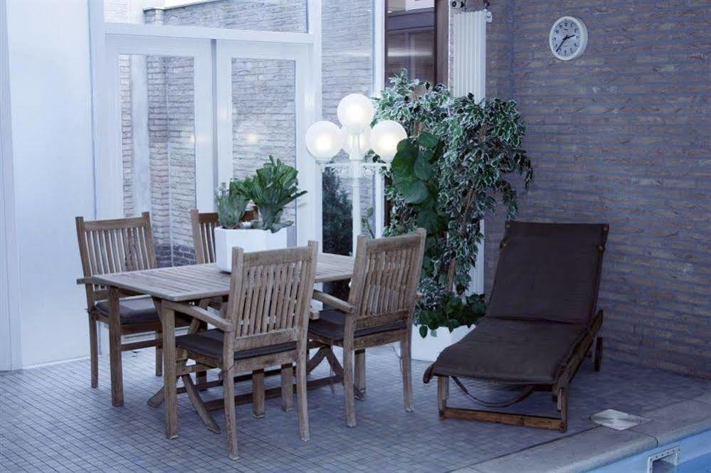 Hotel & Appartementen Royal Sas van Gent Exteriör bild