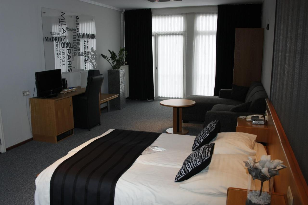 Hotel & Appartementen Royal Sas van Gent Rum bild